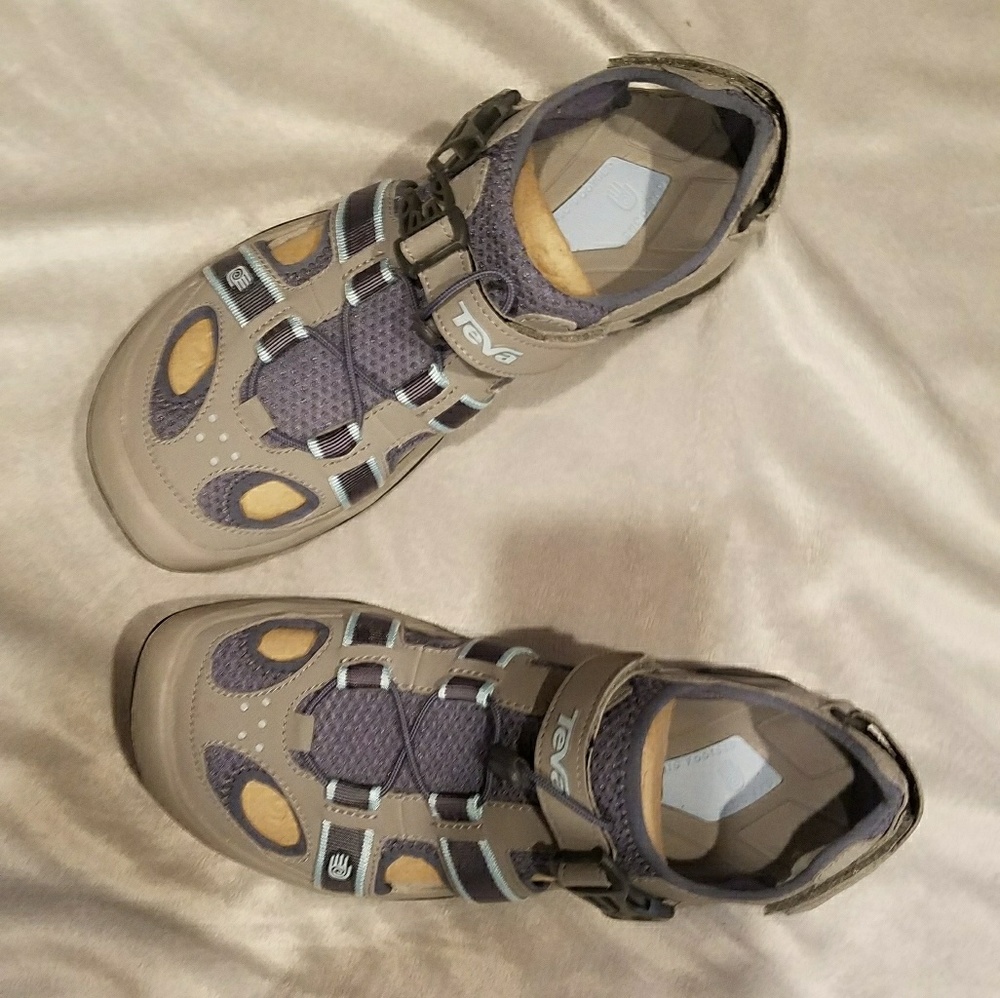TEVA OMNIUM HIKING/OUTDOOR SHOES
